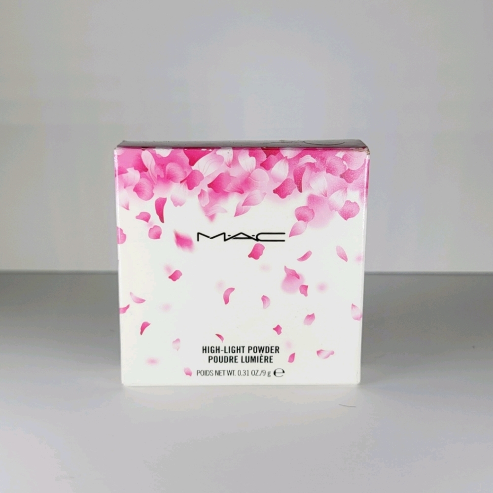 *Limited Edition!* MAC Spring Bling Highlight Powder - Picture 6 of 11